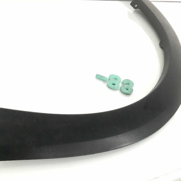 Moldura Paralama D. Esq. Renault Stepway C/ Detalhe S -83