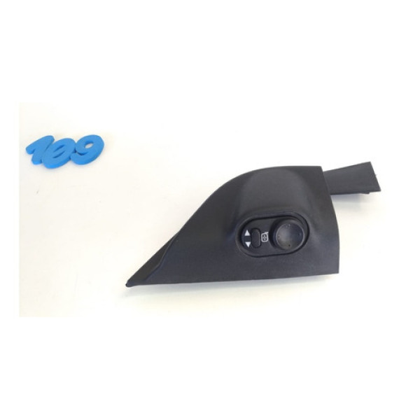 Acabamento Interno Retrovisor Esquerdo  Chevrolet Onix 2019