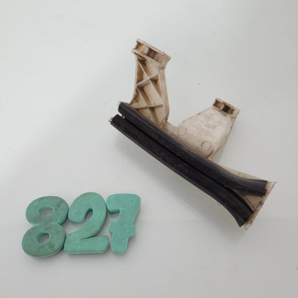 Guia Vidro Porta Traseira Esquerda Citroen C3 2008 Cx 827