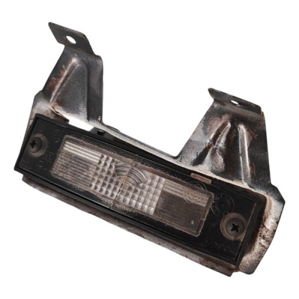 Luz Placa Traseira Fiat Palio 1996 A 1999 Detalhe 