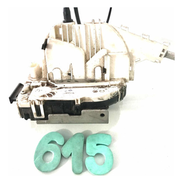 Fechadura Porta Dianteira Direita Fiat Freemont 2013