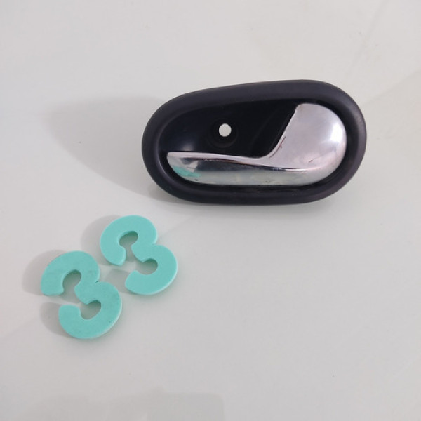 Maçaneta Interna Traseira Direita Renault Sandero 