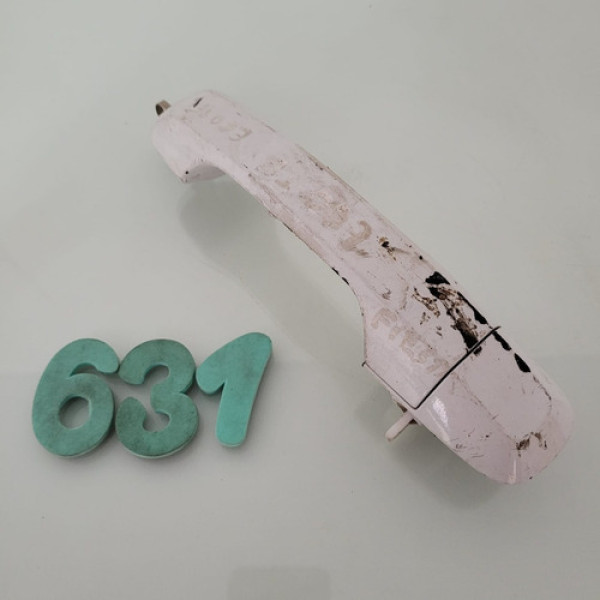 Acabamento Maçaneta Traseira Esquerda Ford Fiesta