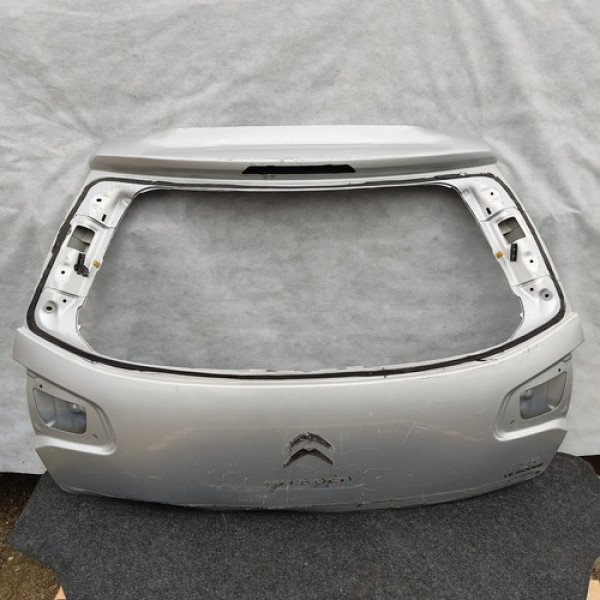 Tampa Traseira Porta Malas Citroen C3 Novo - Detalhe
