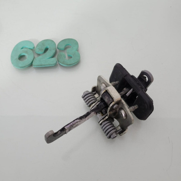 Limitador Porta Dianteira Direita Renault Duster