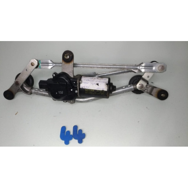 Galhada Com Motor Limpador Parabrisa Nissan Versa Original