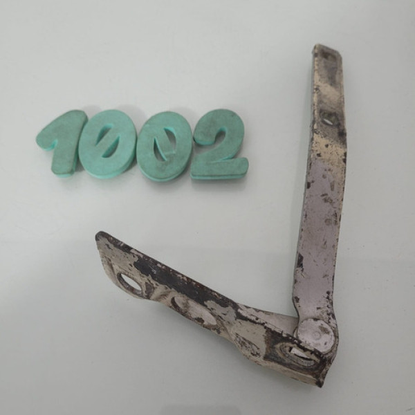 Dobradiça Do Capo Lado Direito Vw Gol G3 Cx 1002