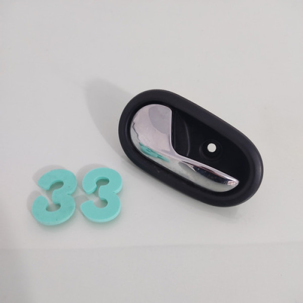 Maçaneta Interna Dianteira Esquerda Renault Sandero 