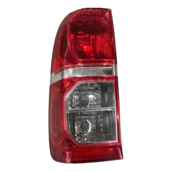 Lanterna Traseira Esquerda Toyota Hilux 2012 A 2015 Detalhe