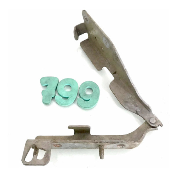 Dobradiça Capô Lado Direito Citröen C3 - Cx 799