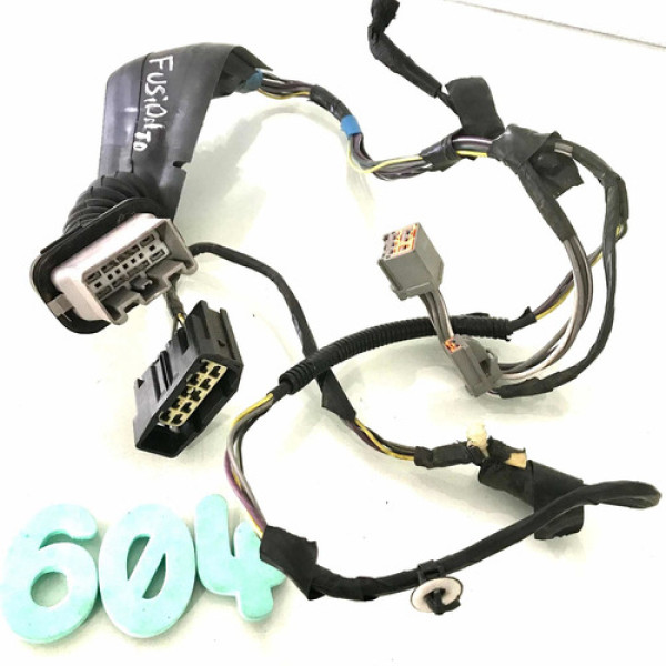 Chicote Da Porta Traseira Direita Do Ford Fusion 2012