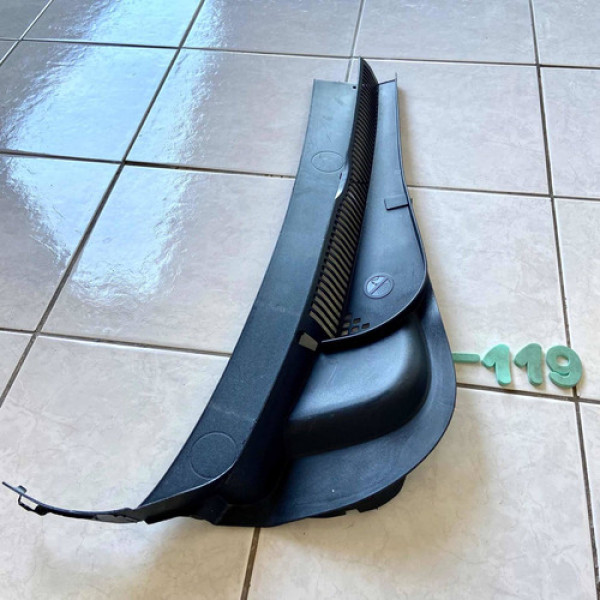 Grade Churrasqueira Parabrisa L. Direito Nivus/ Polo/ Virtus