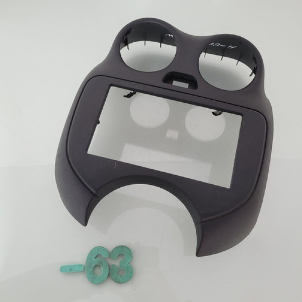 Moldura Central Do Painel Nissan March