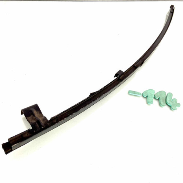 Guia De Vidro Traseiro Direito Volkswagen Parati G3 - S-114