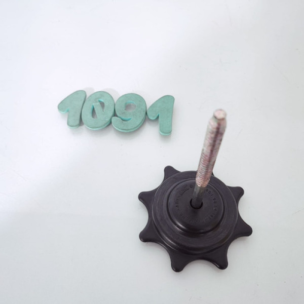 Parafuso Fixação Do Estepe Vw Gol G5 Cx 1091