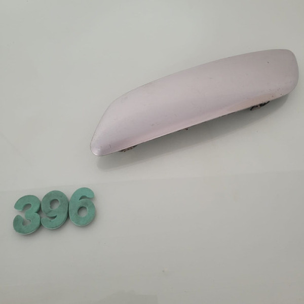 Acabamento Parachoque Lado Esquerdo Peugeot 307