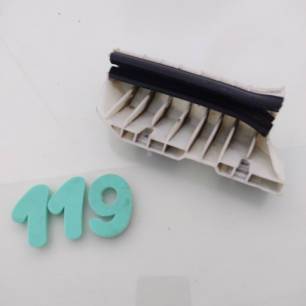 Guia Canaleta Vidro Traseiro Direito Citroen C3 2015 