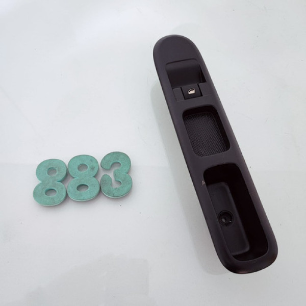 Botão Vidro Elétrico Dianteiro Direito Peugeot 308 Cx 883