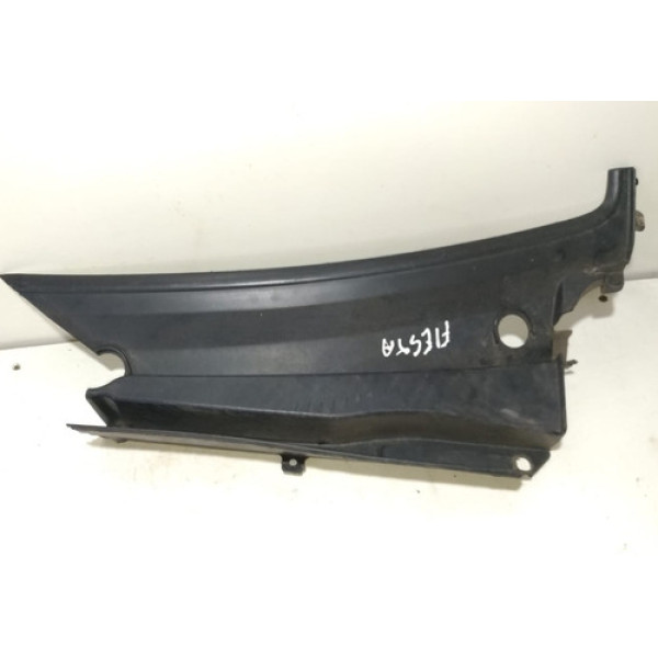 Grade Churrasqueira Parabrisa Ford Fiesta 2008