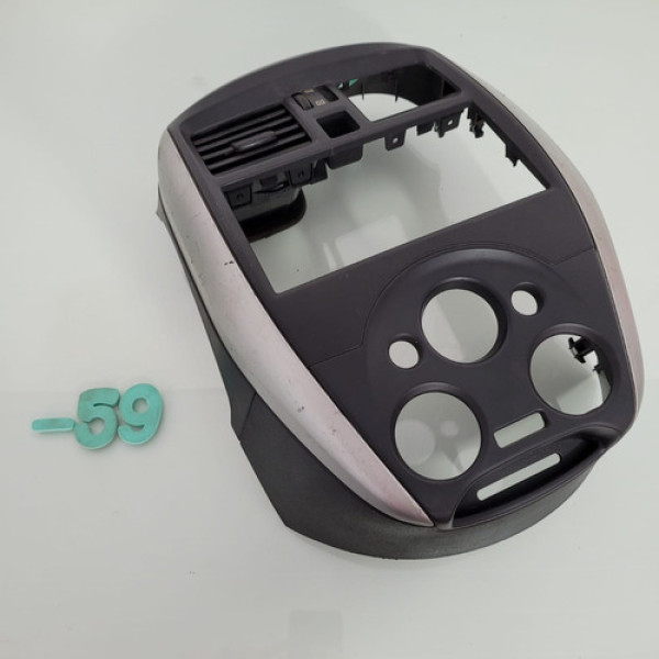 Moldura Painel Central Nissan Versa