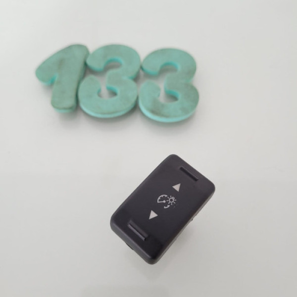 Botão Luminosidade Do Painel Ford New Fiesta Cx 133