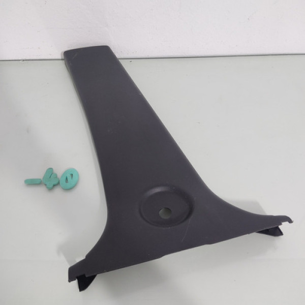 Acabamento Coluna Lado Direito Lifan X60 