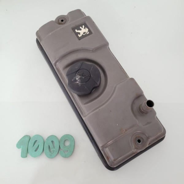 Tampa De Válvulas Peugeot 206 1.4 Cx 1009