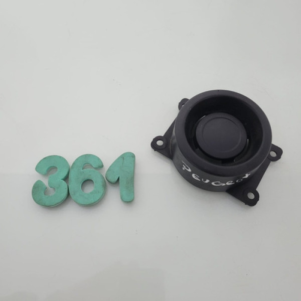 Tampa Farol De Milha Lado Direito Peugeot 208