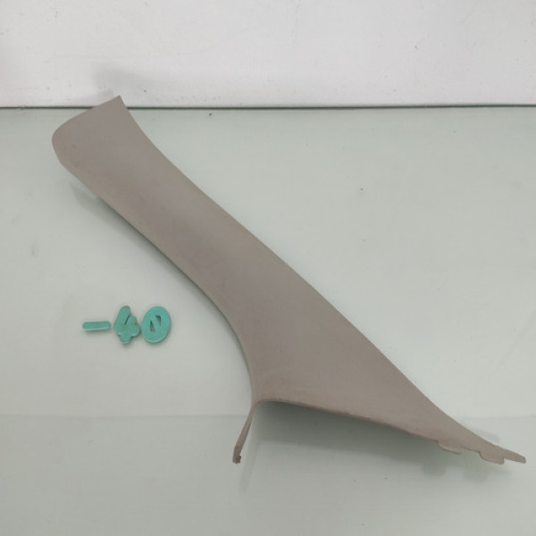 Acabamento Coluna Dianteira Esquerda Dodge Journey 