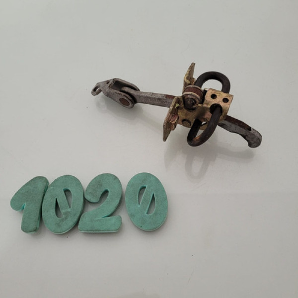 Limitador Porta Dianteira Esquerda Vw Gol G3 Cx 1020