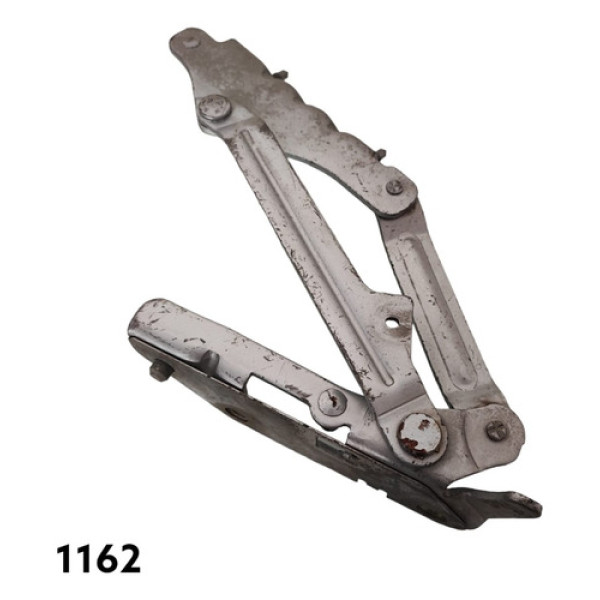 Dobradiça Da Tampa Traseira Lado Esquerdo Peugeot 307