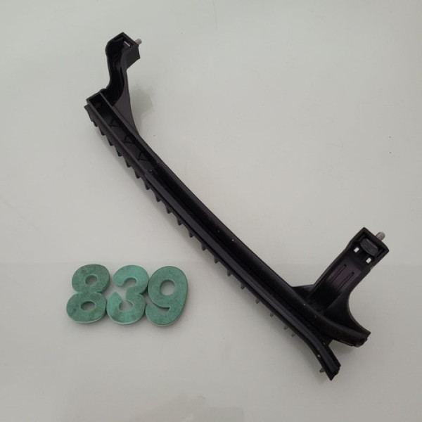 Guia Vidro Porta Traseira Direita Fiat Argo Cx 839