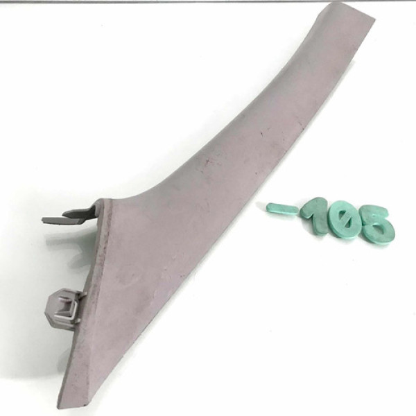 Moldura Lado Esquerdo Coluna Renault Sandero 2015/18 - S-105