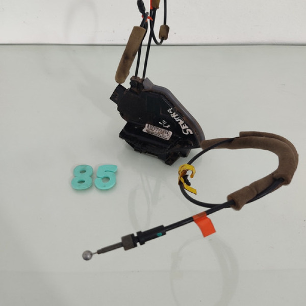 Fechadura Porta Traseira Esquerda Nissan Sentra 2015