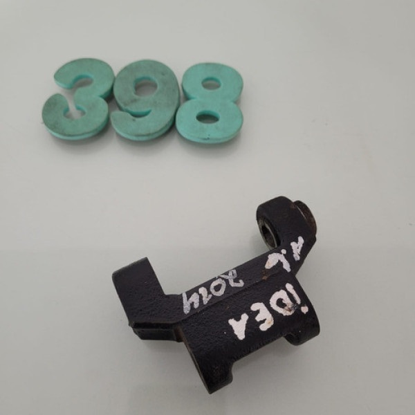 Suporte Compressor Ar Condicionado Fiat Idea Cod 55224355