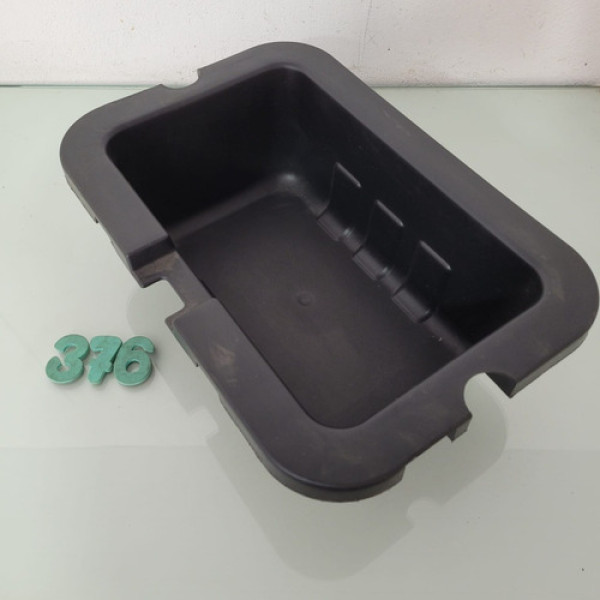 Porta Objetos Do Assoalho Fiat Freemont