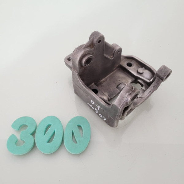 Suporte Da Bomba De Direção Renault Logan 2015 A 2020 