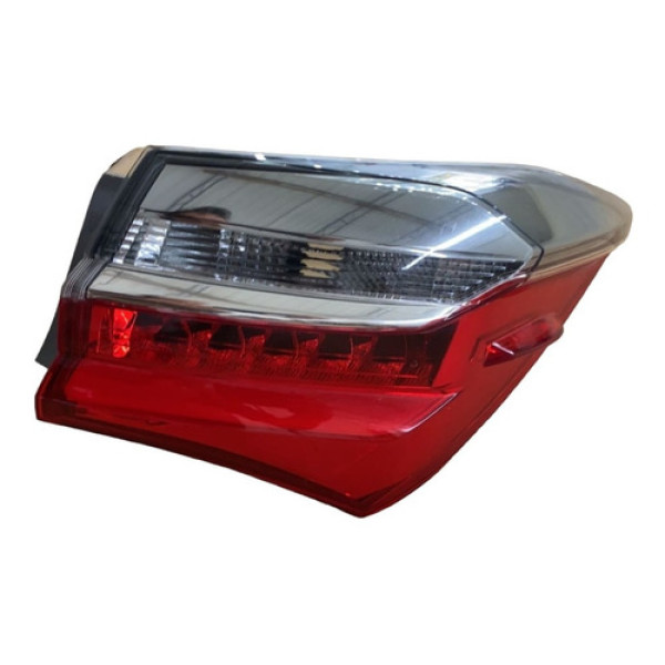 Lanterna Traseira Direita Toyota Corolla 2018 Detalhe