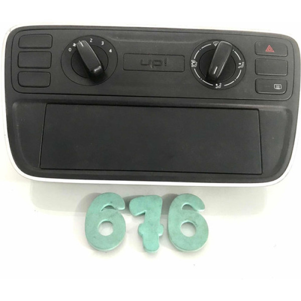 Moldura De Painel Com Comando De Ar Volkswagen Up