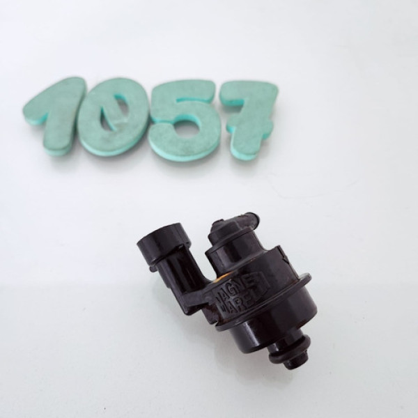 Válvula Canister Fiat Uno Vivace Cod 55214638 Cx 1057