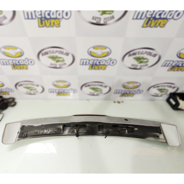Aerofólio Traseiro Com Break Light Ford Focus 2012