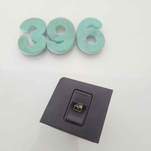 Botão Vidro Elétrico Dianteiro Direito Fiat Uno