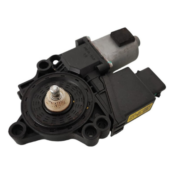 Motor Vidro Elétrico Dianteiro Direito Kia Cerato 14/17 