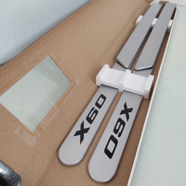 Jogo Friso Lateral Lifan X60 - Prata