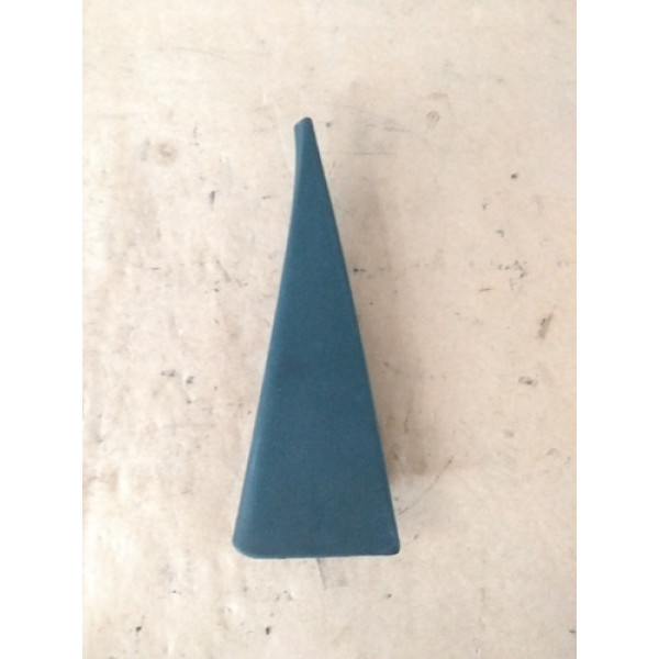 Acabamento Da Porta Traseira Direita Do Gm Corsa Usado