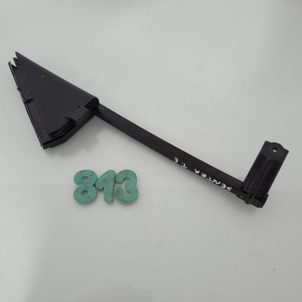 Guia Vidro Porta Traseira Esquerda Nissan Sentra 2018 Cx 813