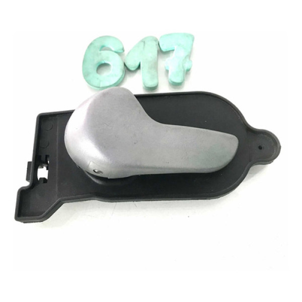 Maçaneta Interna Lado Esquerdo Ford Fiesta