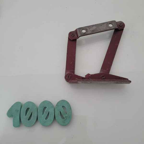 Dobradiça Do Capo Lado Esquerdo Vw Santana Cx 1000