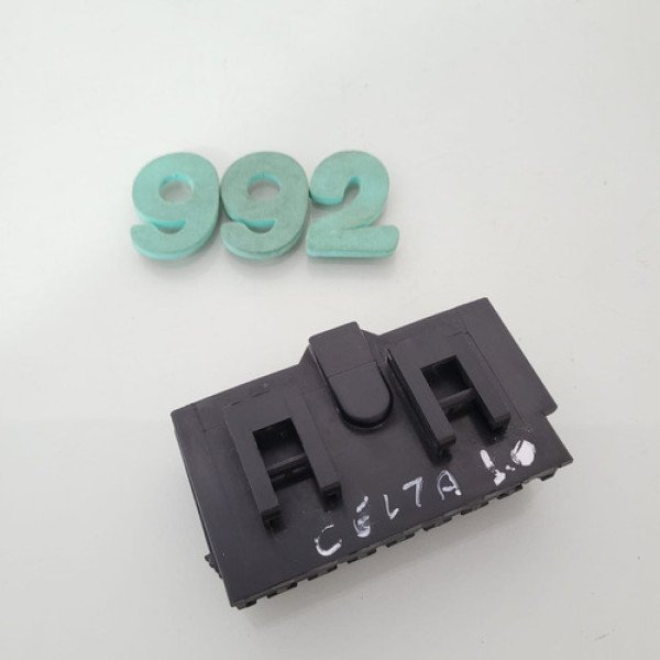 Conector Caixa De Fusível Bateria Gm Celta Cx 992