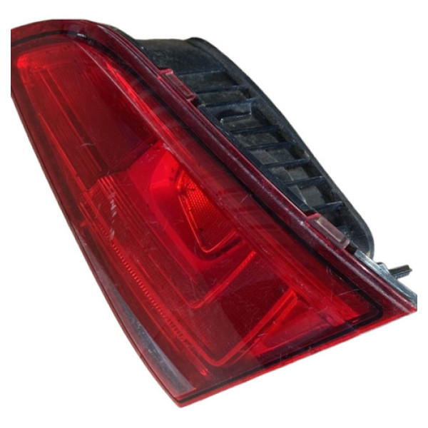 Lanterna Tampa Traseira Lado Direito Vw Golf 2015